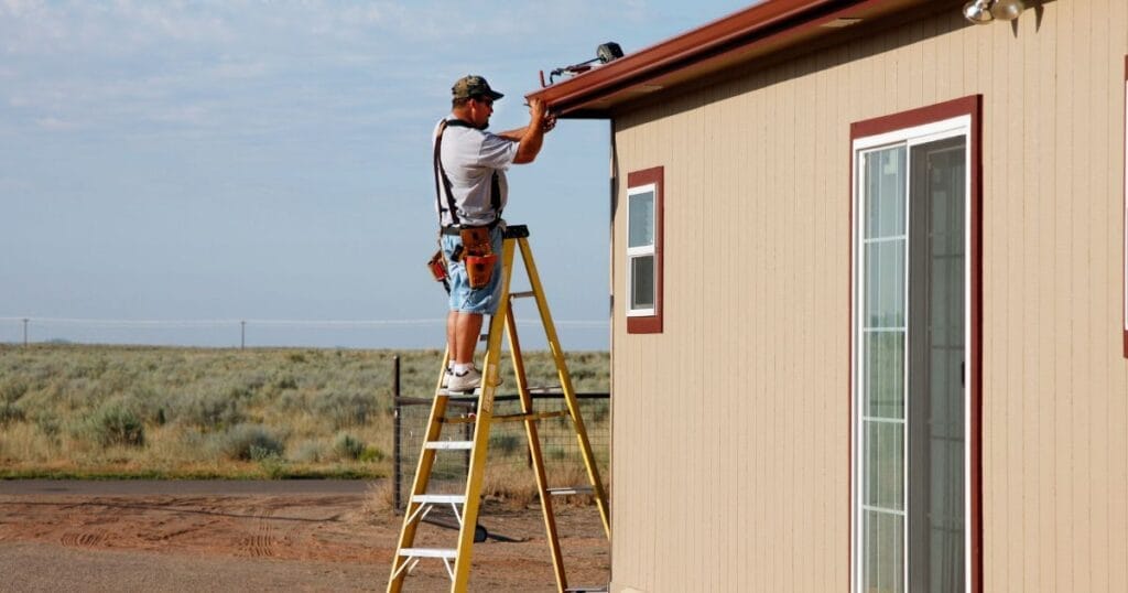 How to Install Gutter Downspout NYC Homeowners Guide